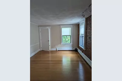 41 South St #6, Boston, MA 02135 - Photo 9