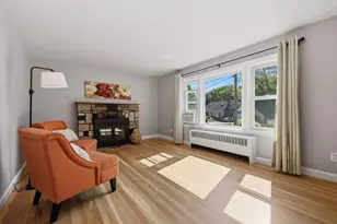 39 Maple Cir, Shrewsbury, MA 01545 - Photo 5