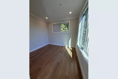 104-106 Warren, Boston, MA 02134 - Photo 15
