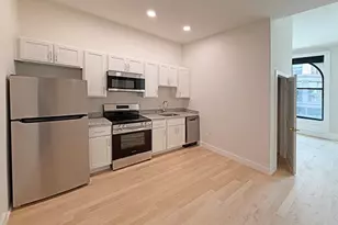 105 Paige St, Lowell, MA 01852 - Photo 1