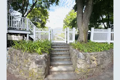 308 Webster St, Needham, MA 02494 - Photo 25