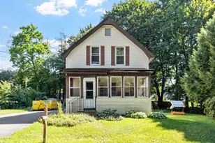 2 Williams St, Templeton, MA 01436 - Photo 1