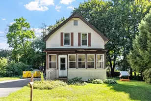 2 Williams St, Templeton, MA 01436 - Photo 1