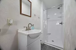 171 Bartlett St, Brockton, MA 02301 - Photo 21