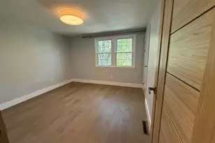 25 Berkshire Dr, Winchester, MA 01890 - Photo 15