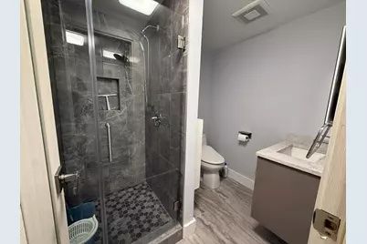 25 Berkshire Dr, Winchester, MA 01890 - Photo 19