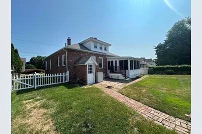 61 Catherine St, Chicopee, MA 01013 - Photo 23