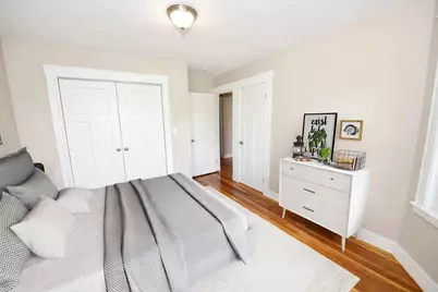 9 Bailey St #3, Boston, MA 02124 - Photo 5
