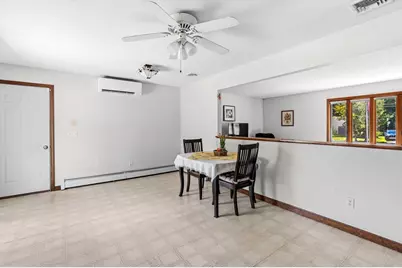 65 Plain St, Easthampton, MA 01027 - Photo 17