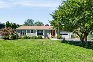 15 Fenmere Ave, Wellesley, MA 02482 - Photo 1