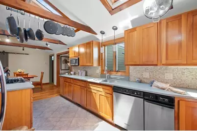 15 Fenmere Ave, Wellesley, MA 02482 - Photo 17