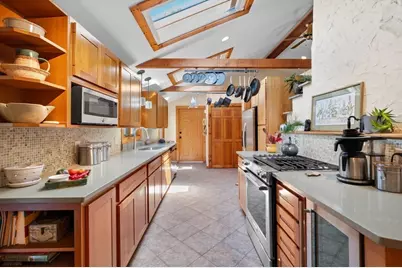 15 Fenmere Ave, Wellesley, MA 02482 - Photo 5