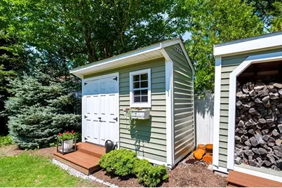 15 Fenmere Ave, Wellesley, MA 02482 - Photo 27