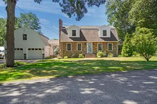 28 Sagewood Cir, Attleboro, MA 02703 - Photo 1
