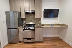 21 5th St, Chelsea, MA 02150 - Photo 5