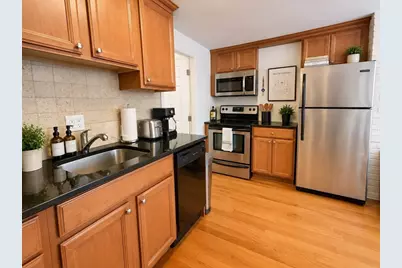 206 Endicott St #3, Boston, MA 02113 - Photo 3