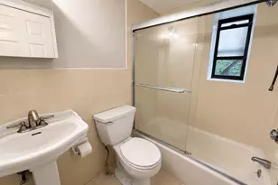 206 Endicott St, Boston, MA 02113 - Photo 11