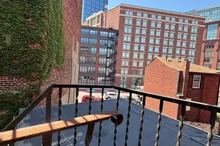 206 Endicott St, Boston, MA 02113 - Photo 13