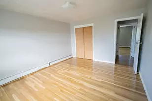 949 Hampden St, Holyoke, MA 01040 - Photo 7