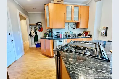 315 Harvard St #2, Cambridge, MA 02139 - Photo 5