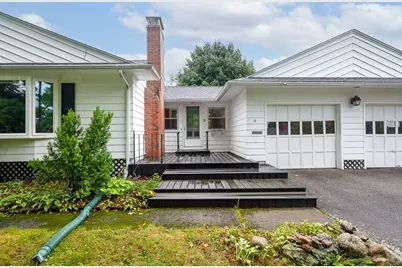 11 Lyndale Rd, Worcester, MA 01606 - Photo 1