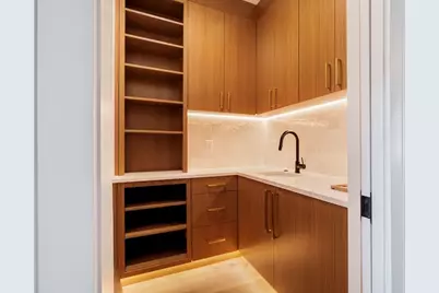 79 Park St #1, Brookline, MA 02446 - Photo 17