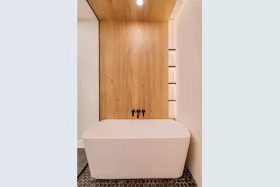 79 Park St #1, Brookline, MA 02446 - Photo 29