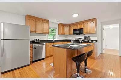 5 Gannett Ter, Sharon, MA 02067 - Photo 3