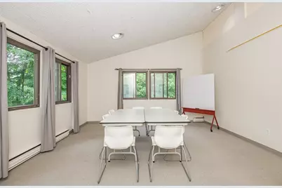 33 Lake Street, Peabody, MA 01960 - Photo 17