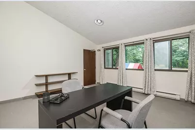 33 Lake Street, Peabody, MA 01960 - Photo 11