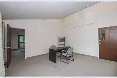 33 Lake Street, Peabody, MA 01960 - Photo 13