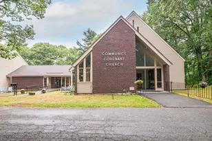 33 Lake St, Peabody, MA 01960 - Photo 1