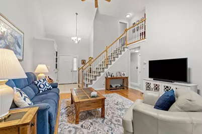 7 Nature View Dr #7, Uxbridge, MA 01569 - Photo 5