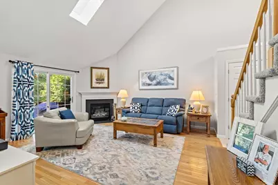 7 Nature View Dr #7, Uxbridge, MA 01569 - Photo 3