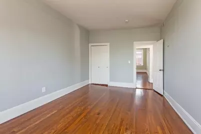 394 Riverway #12, Boston, MA 02115 - Photo 11