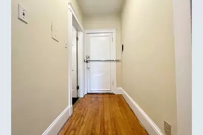 1269 Commonwealth Ave #4, Boston, MA 02134 - Photo 11