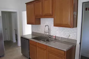 26 Gallup St, North Adams, MA 01247 - Photo 5