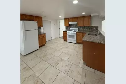 34 Franklin Ave #11, Revere, MA 02151 - Photo 1