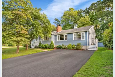 59 Beaverbrook Rd, Burlington, MA 01803 - Photo 1