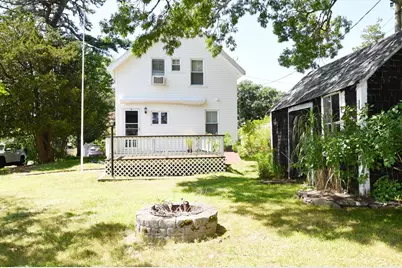 14 Prospect St, Wareham, MA 02532 - Photo 5