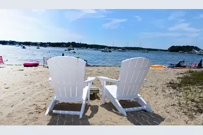 14 Prospect St, Wareham, MA 02532 - Photo 11