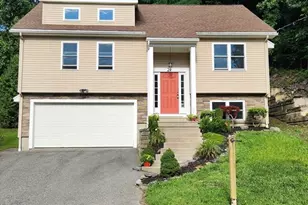 29 Buckley Rd, Worcester, MA 01602 - Photo 1