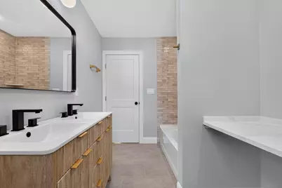 27 Rollins #B, Groveland, MA 01834 - Photo 25
