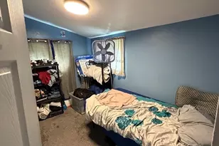 37 Hunt St, Brockton, MA 02302 - Photo 13