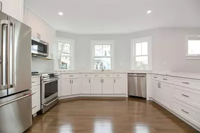 7-9 Chester St #7, Malden, MA 02148 - Photo 3