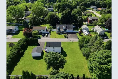 26 Quimby Ave, Woburn, MA 01801 - Photo 31