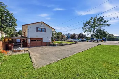 619 East St, Ludlow, MA 01056 - Photo 3