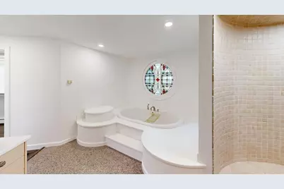 56 Cynthia Rd, Newton, MA 02459 - Photo 13