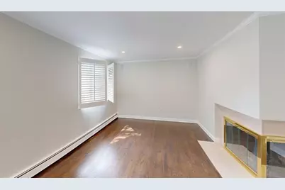 56 Cynthia Rd, Newton, MA 02459 - Photo 9