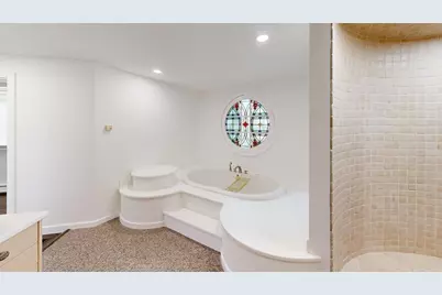 56 Cynthia Rd, Newton, MA 02459 - Photo 13